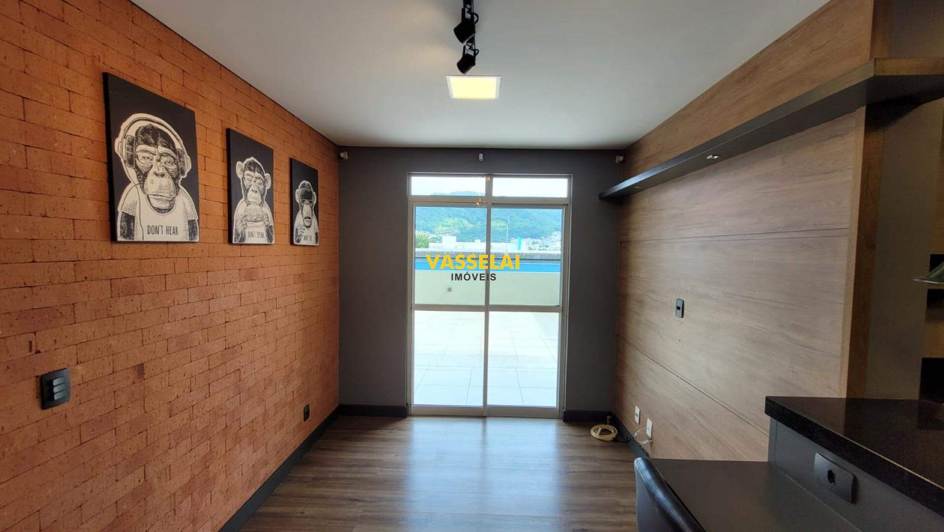 Apartamento para aluguel no Centro: 