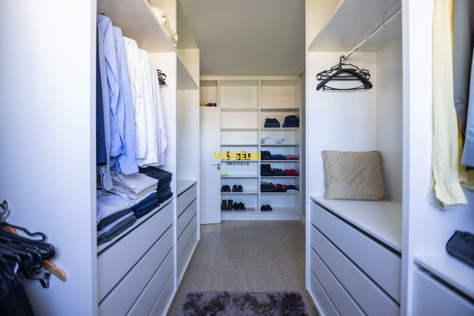 Apartamento à venda no Jardim América: