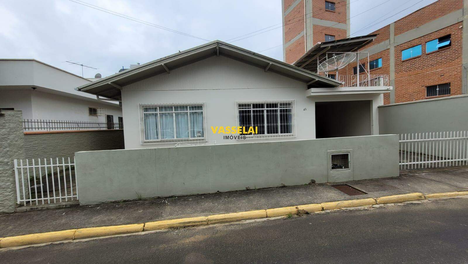 Kitnet para aluguel no Jardim América: 