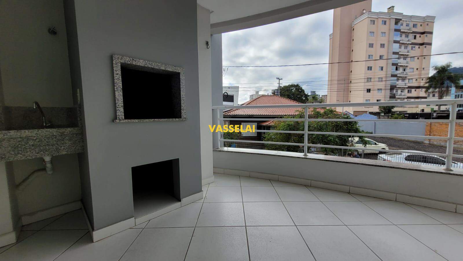 Apartamento para aluguel no Budag: 