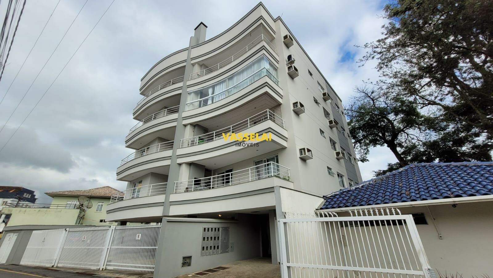Apartamento para aluguel no Budag: 