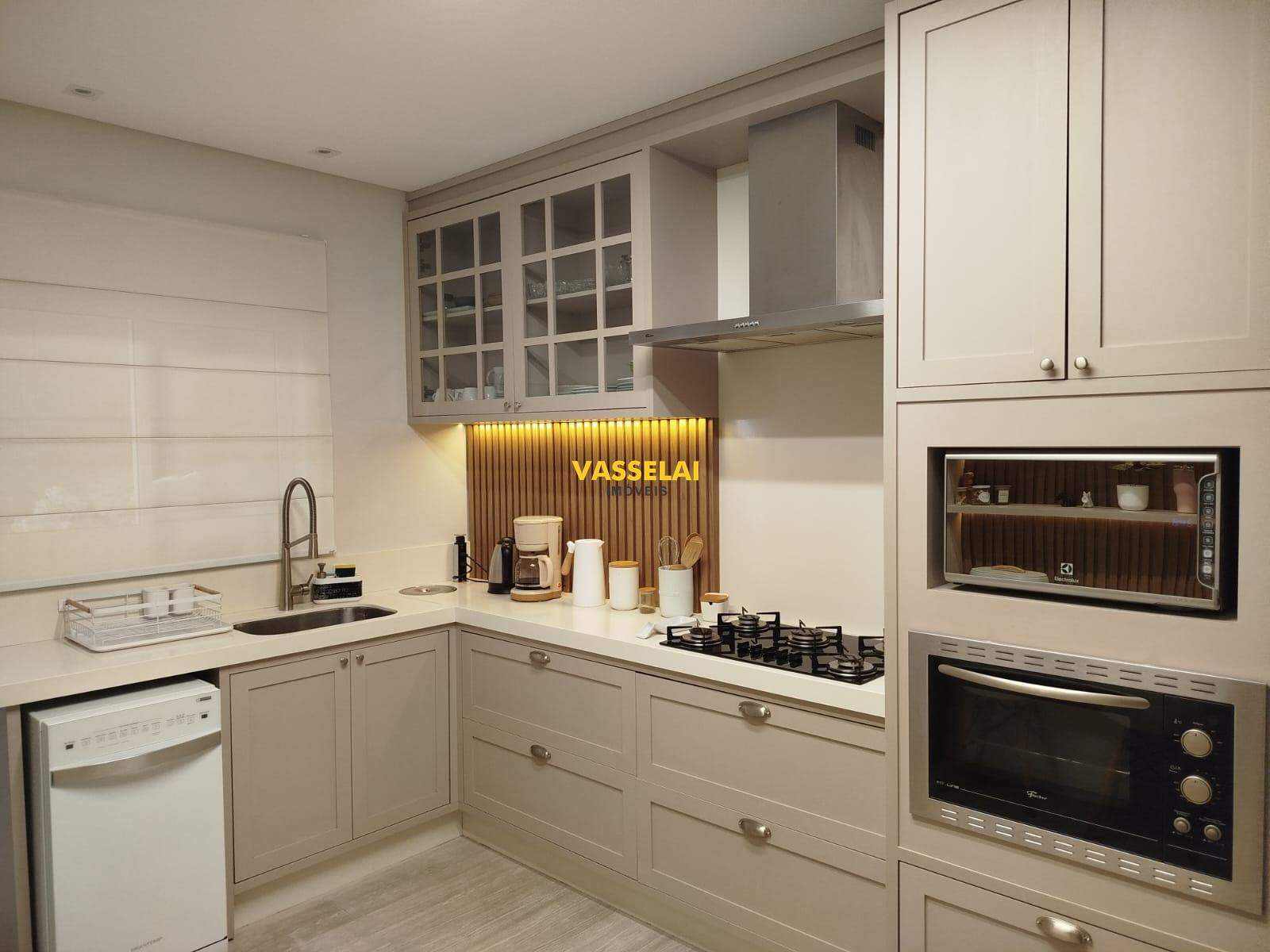 Apartamento à venda no Jardim América: 