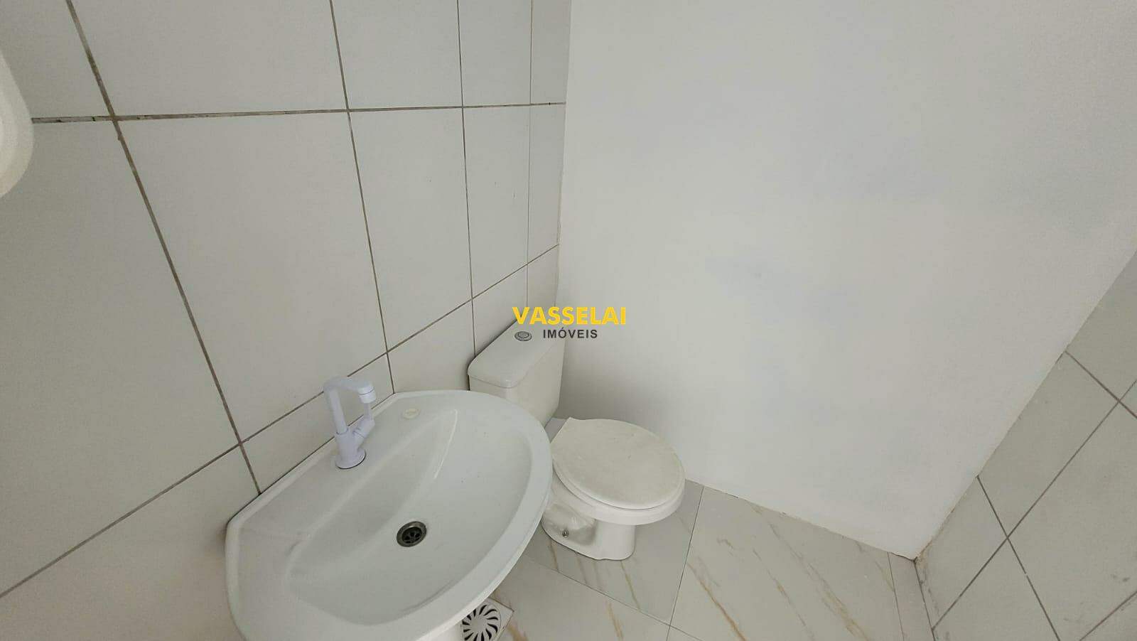 Sala à venda no Centro: