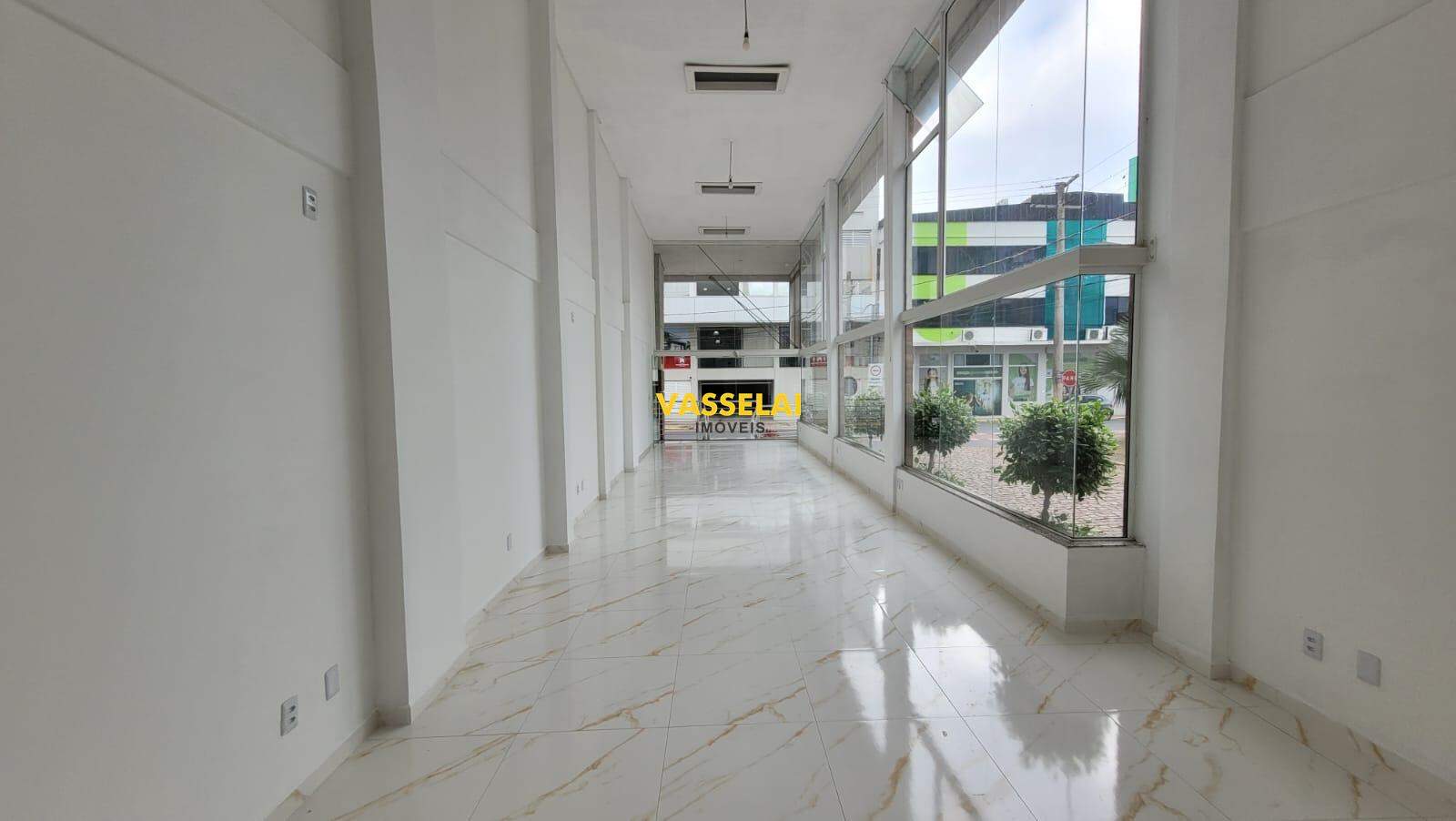 Sala para aluguel no Centro:
