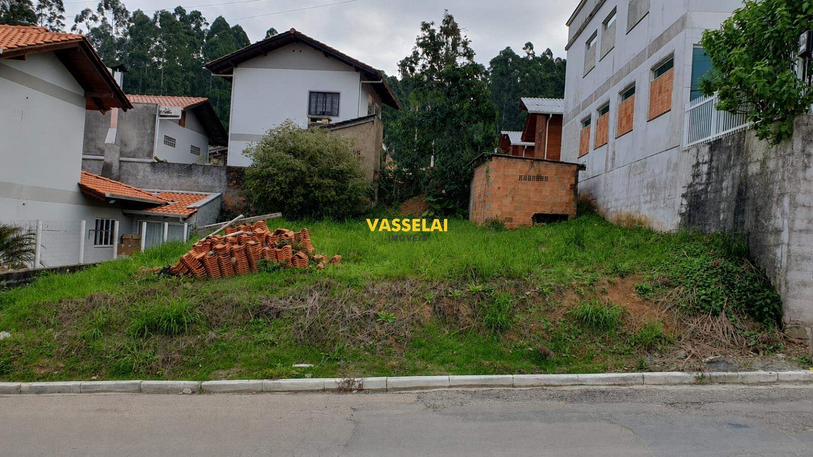 Terreno à venda no Santa Rita: 