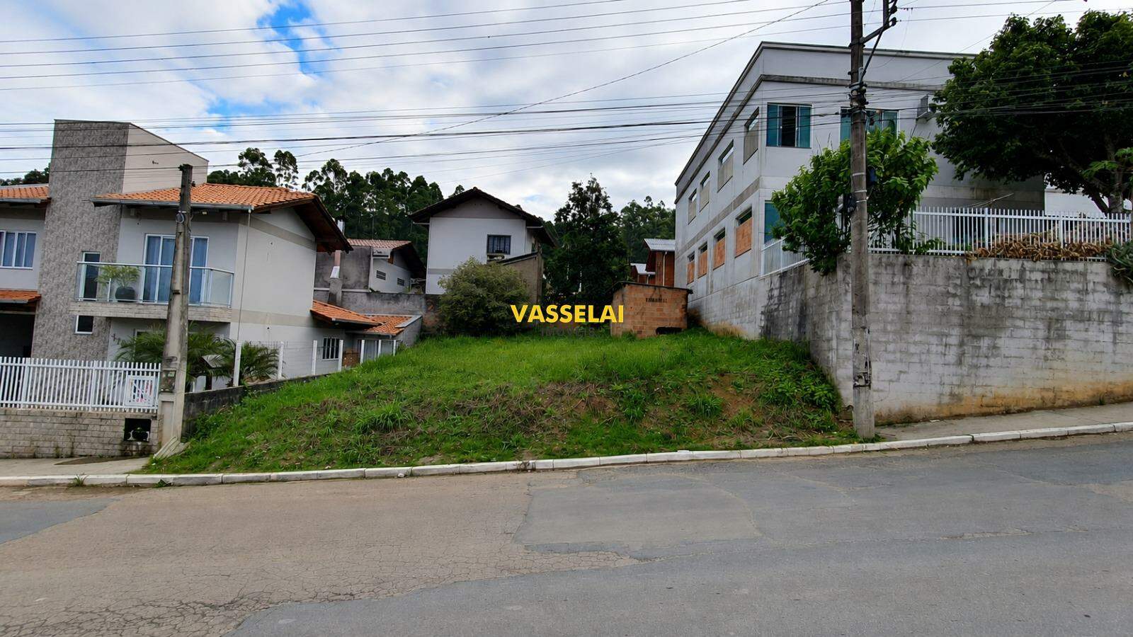 Terreno à venda no Santa Rita: