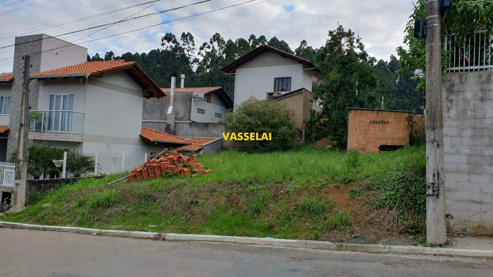 Terreno à venda no Santa Rita: 