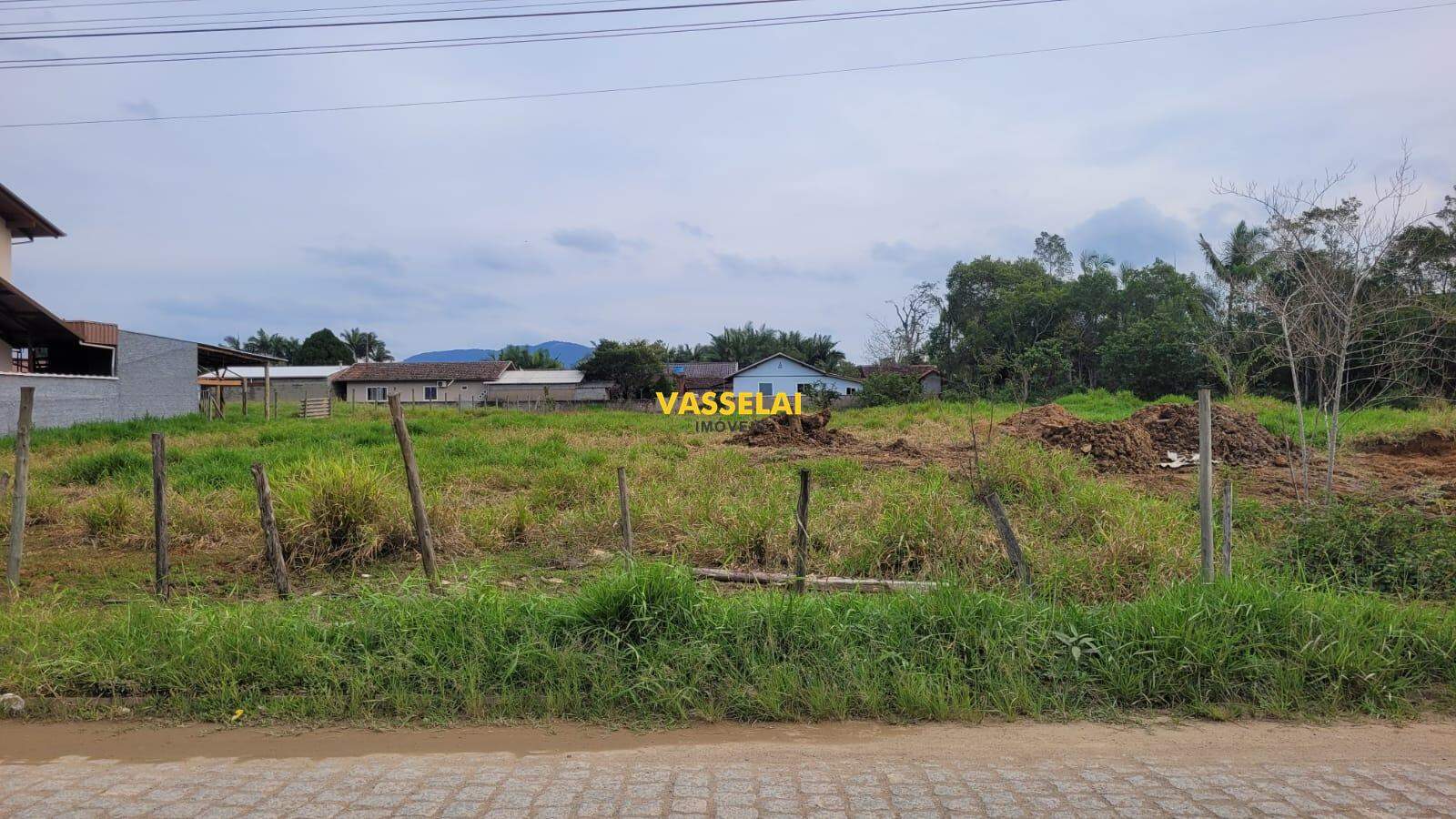 Terreno à venda no Riachuelo: