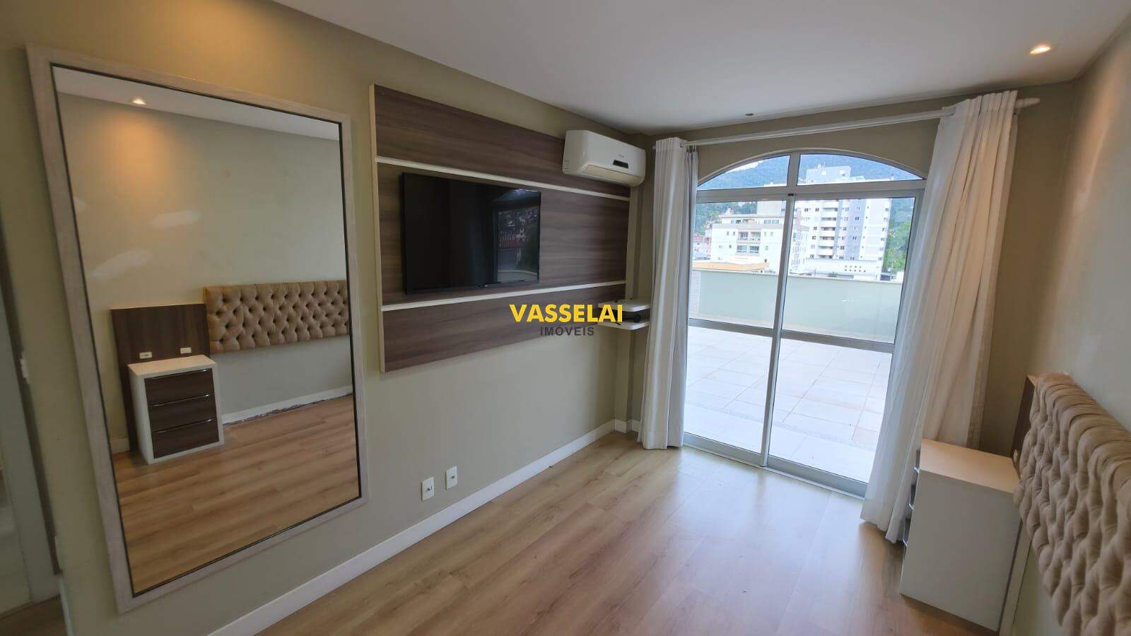 Apartamento para aluguel no Centro: