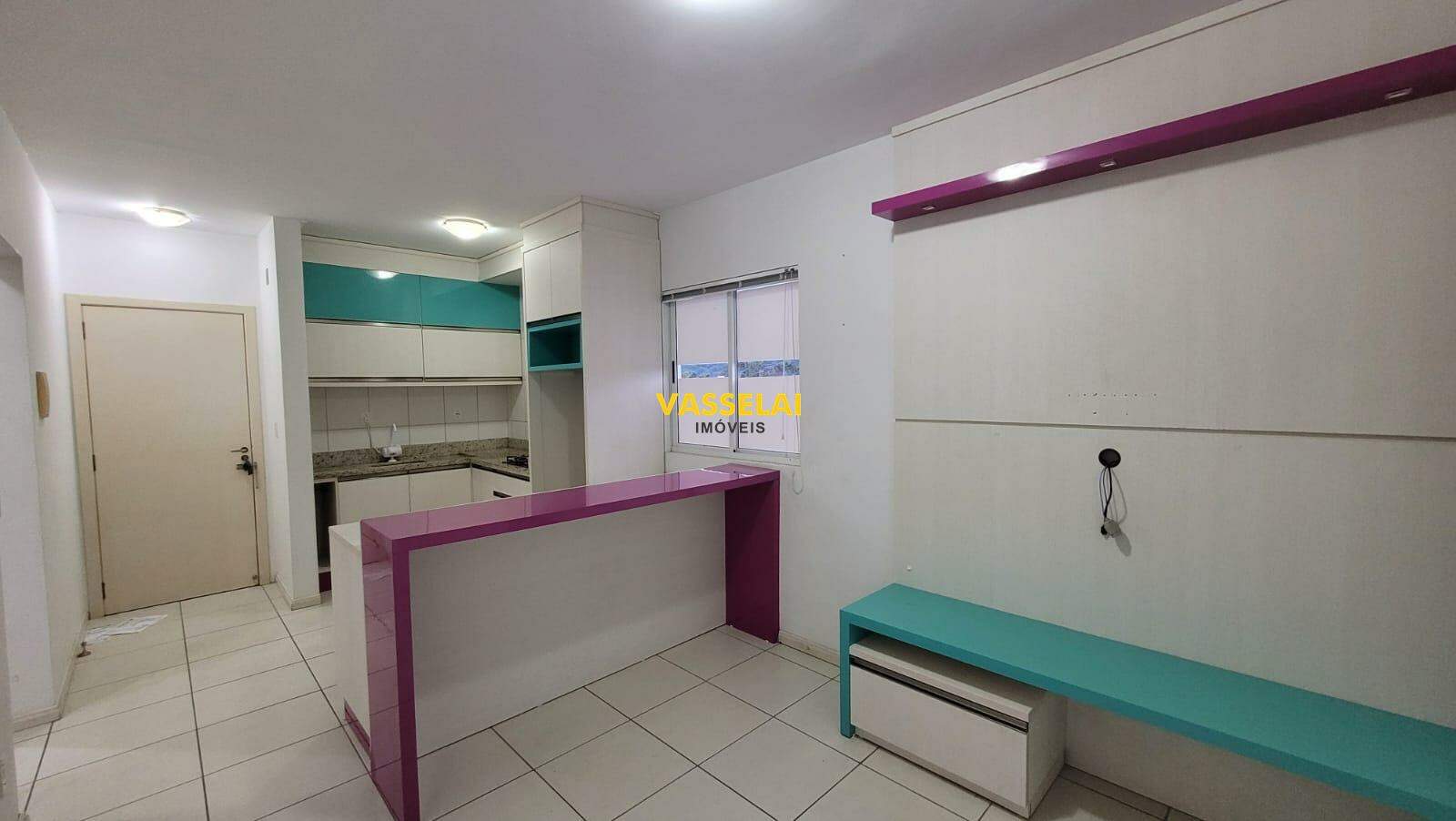 Apartamento para aluguel no Canta Galo: 