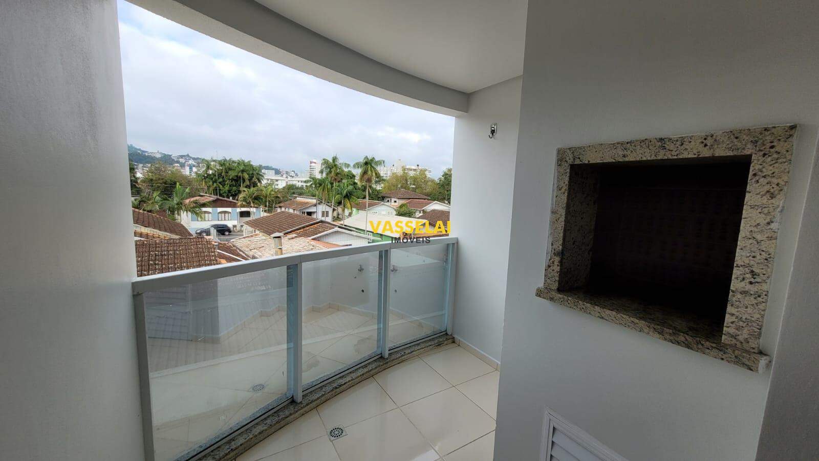 Apartamento para aluguel no Canta Galo: