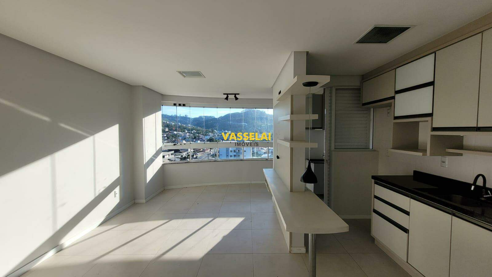 Apartamento para aluguel no Fundo Canoas: 