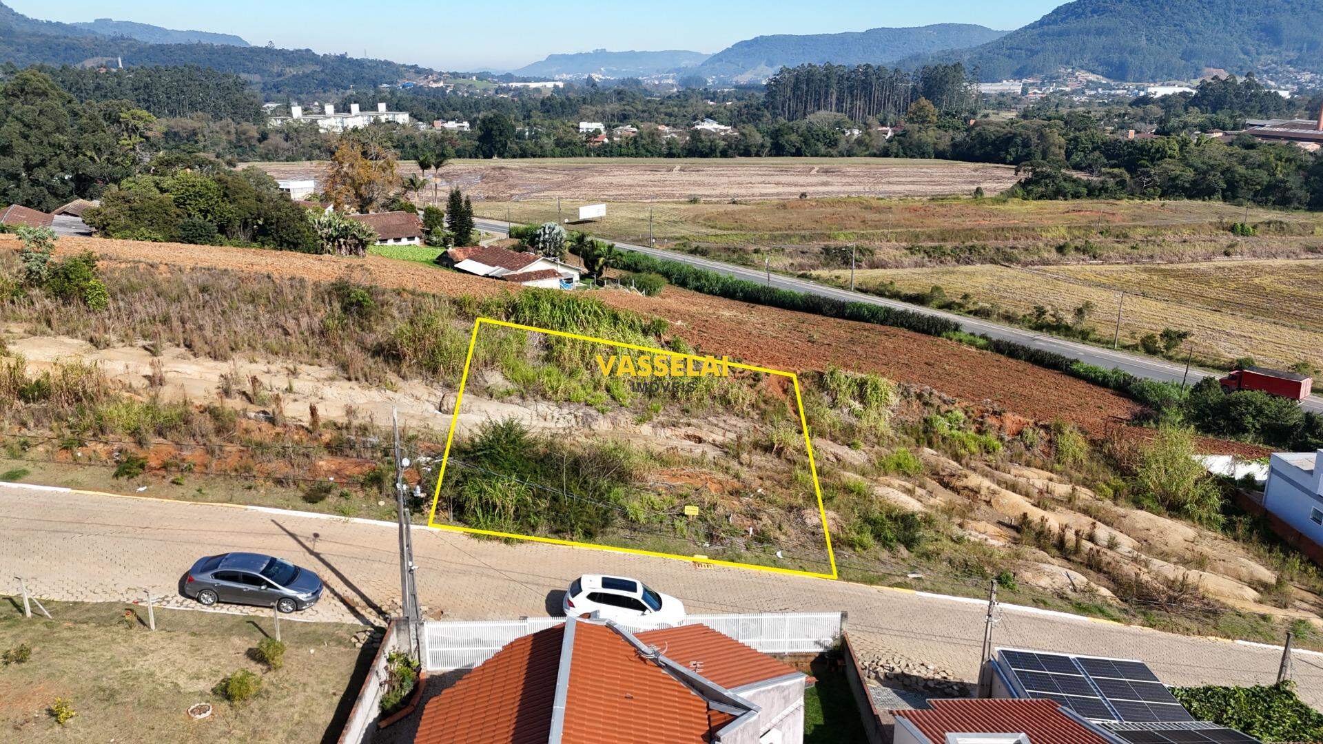 Terreno à venda no Bela Aliança: 