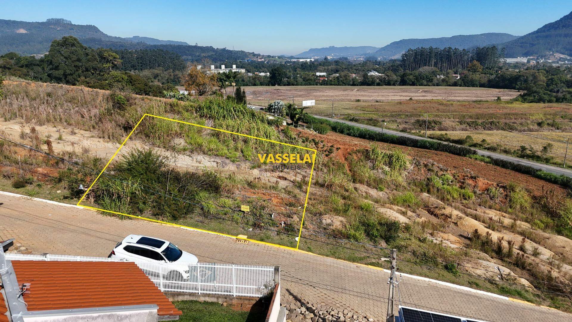 Terreno à venda no Bela Aliança: 