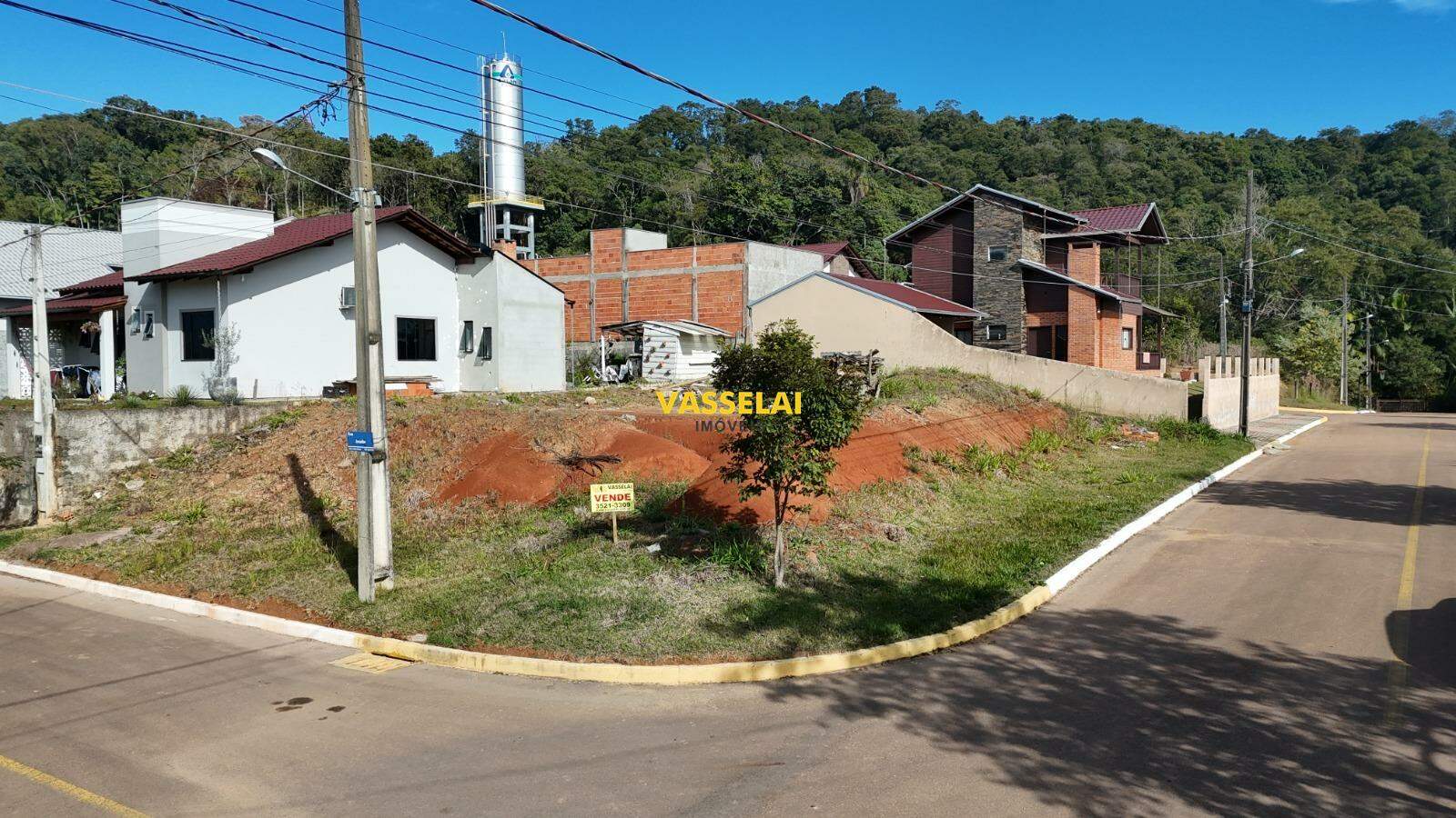 Terreno à venda no Bela Aliança: 