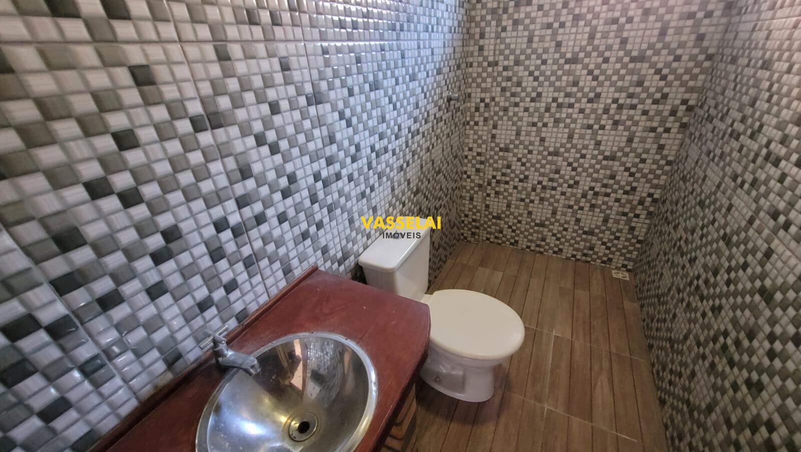 Comercial para aluguel no Fundo Canoas: 