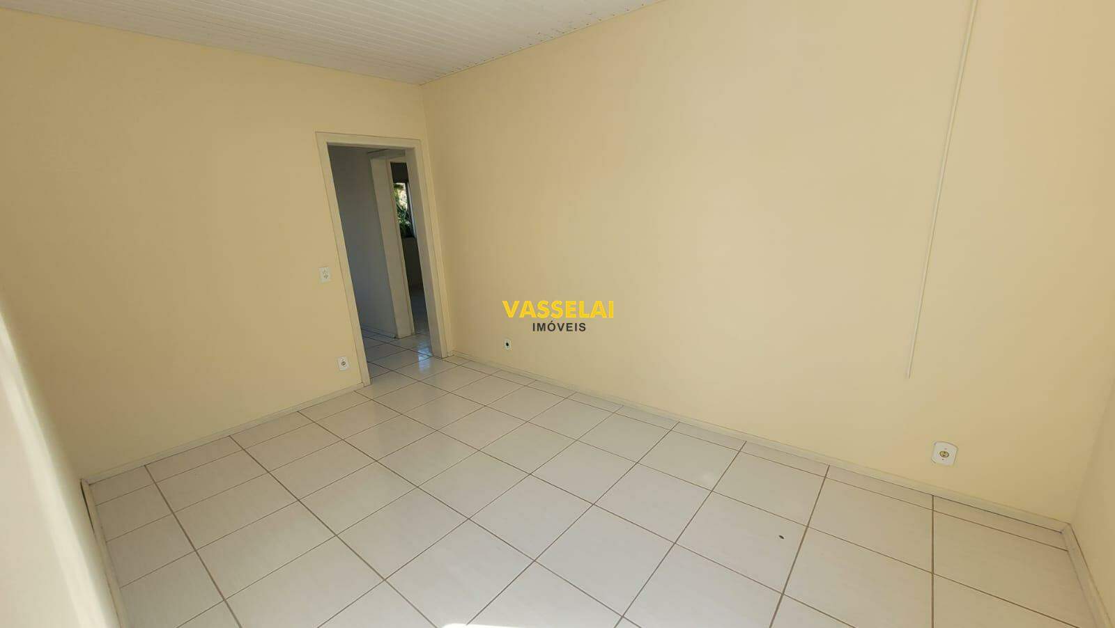 Casa para aluguel no Navegantes: