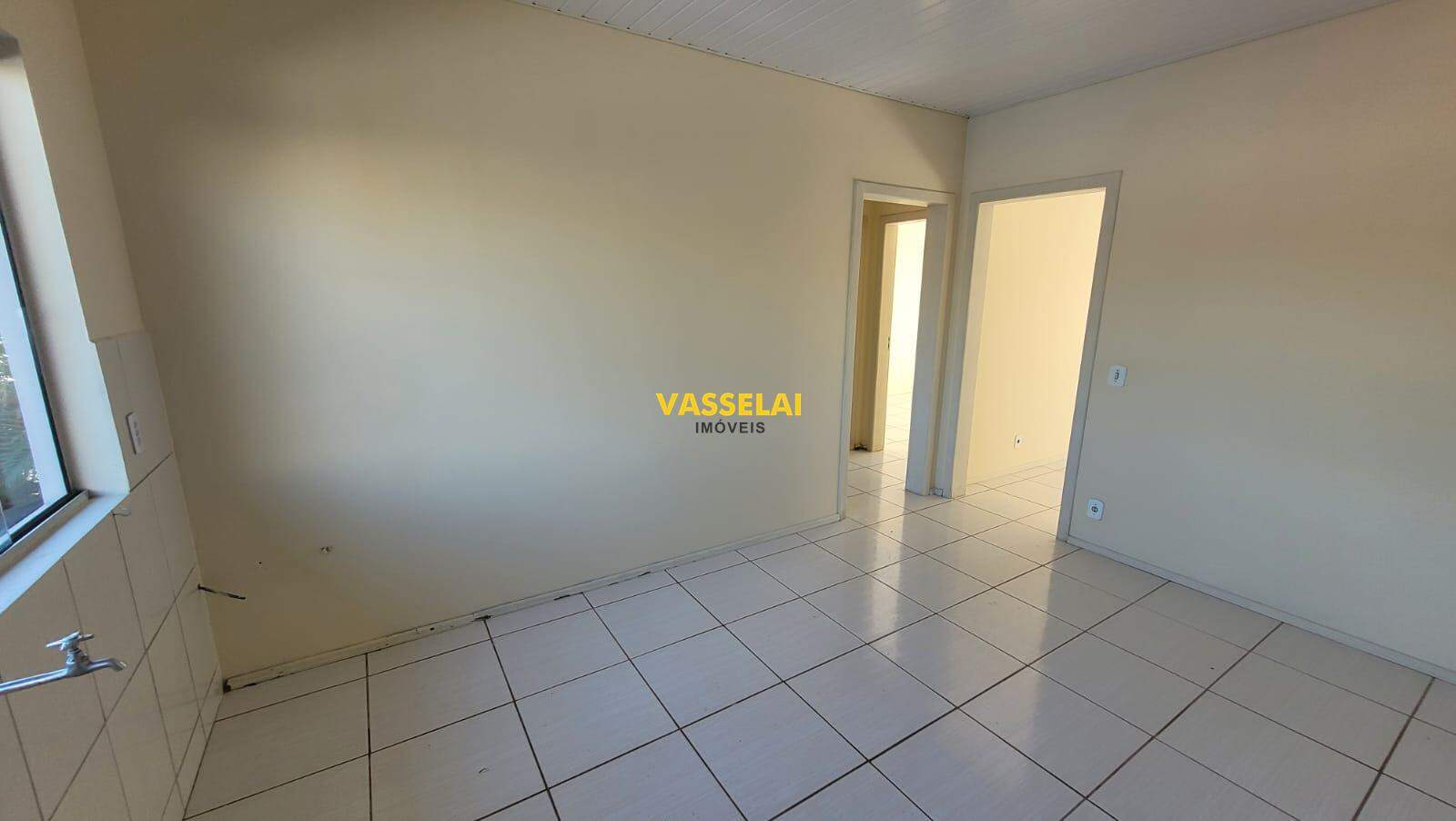 Casa para aluguel no Navegantes: