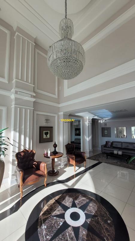 Apartamento à venda no Jardim América: Hall de entrada