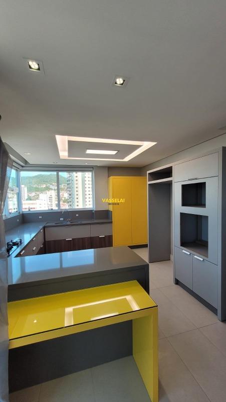 Apartamento à venda no Jardim América: