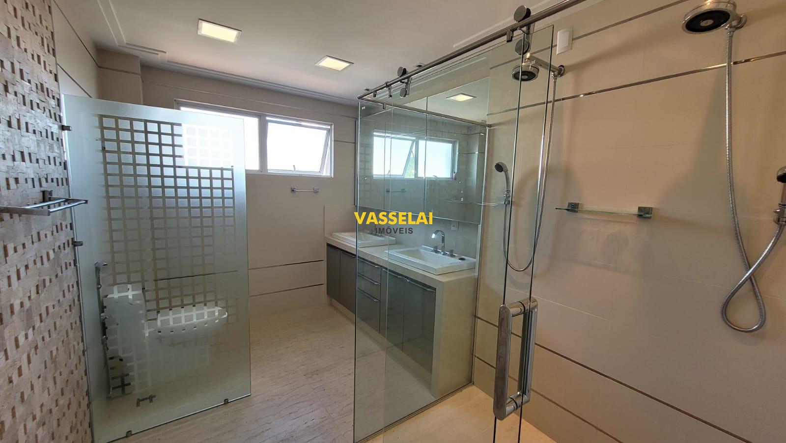 Apartamento à venda no Jardim América: