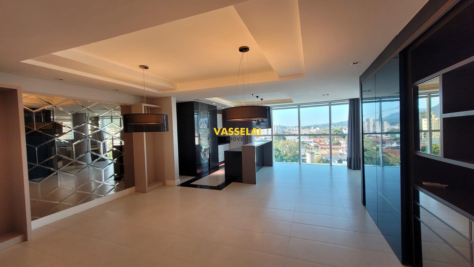 Apartamento à venda no Jardim América: