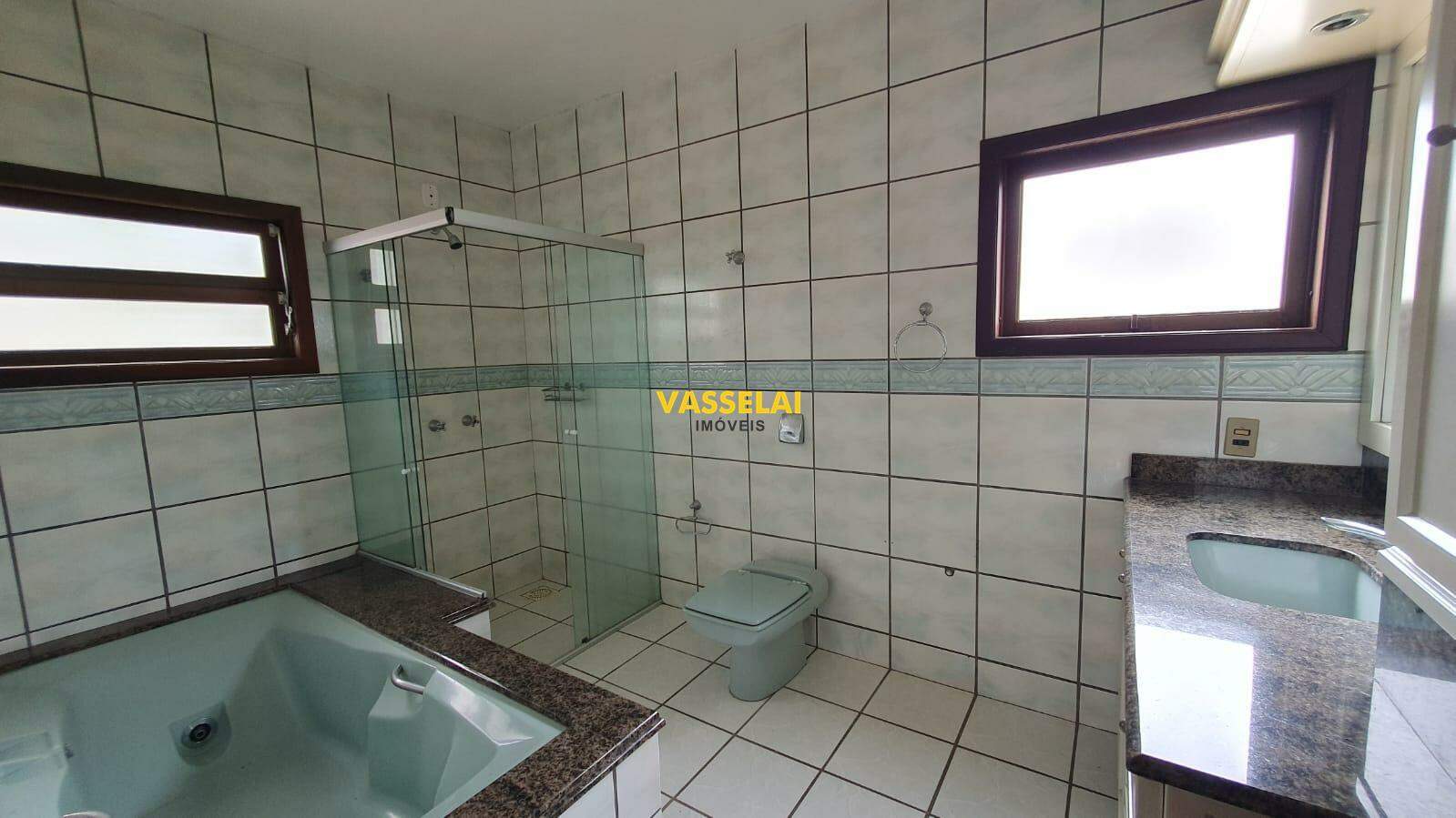 Casa à venda no Eugênio Schneider: 