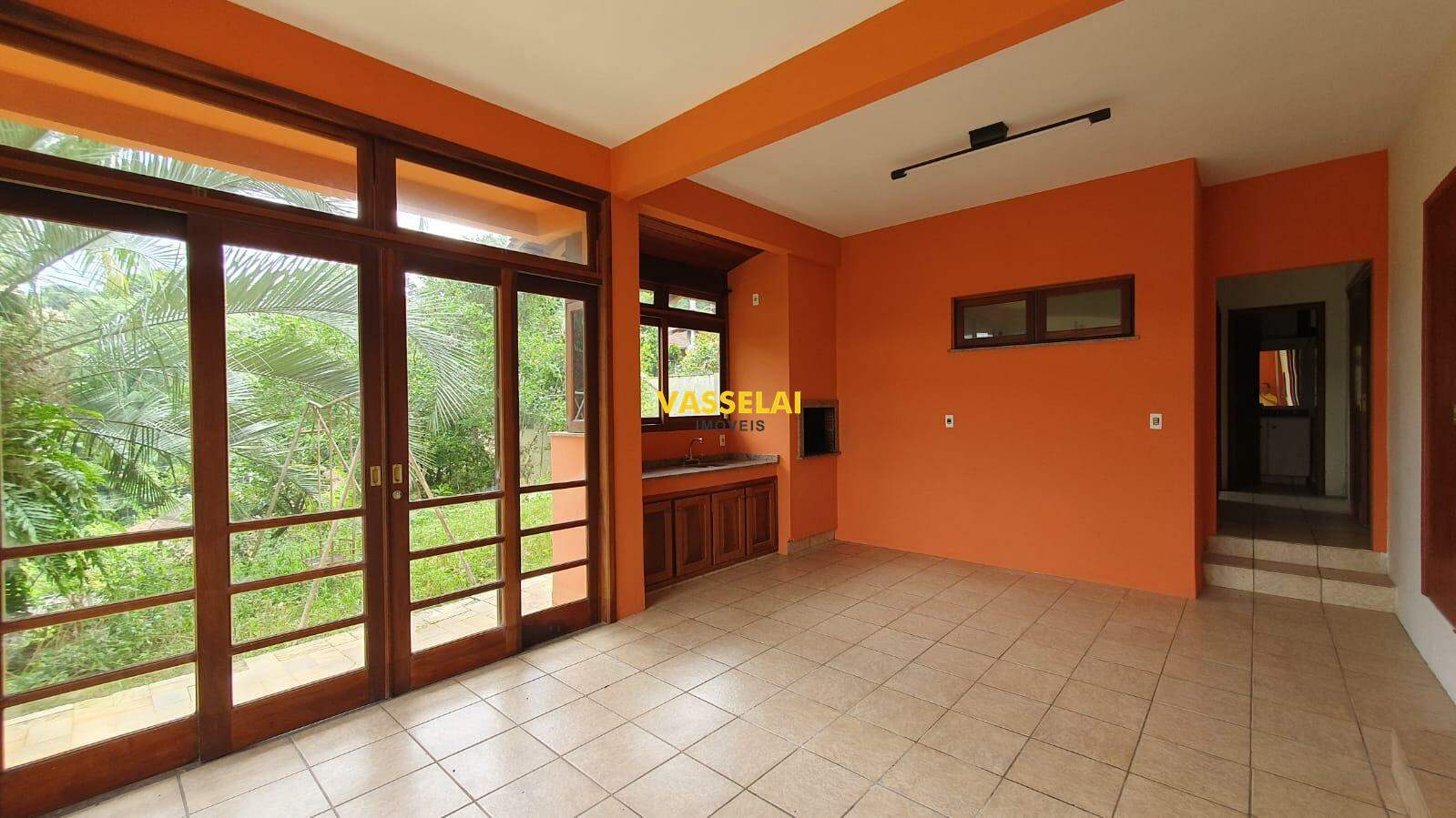 Casa à venda no Eugênio Schneider: 
