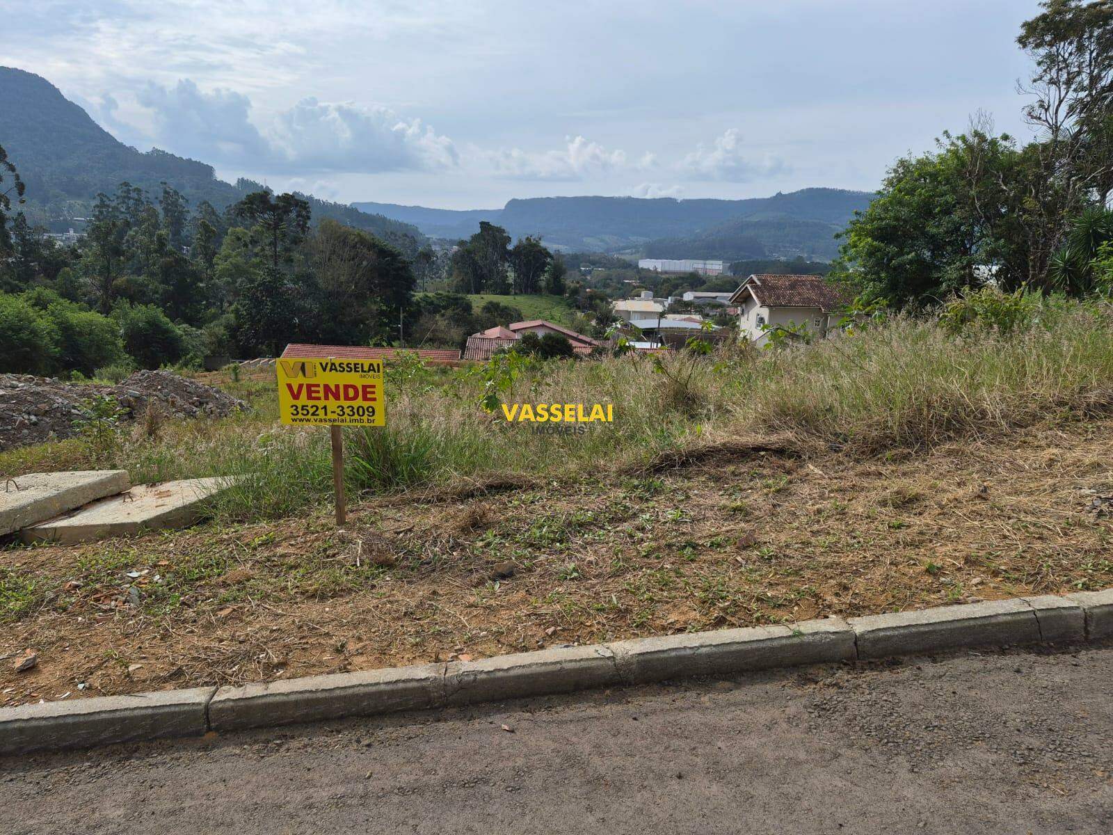 Terreno à venda no Bremer: 