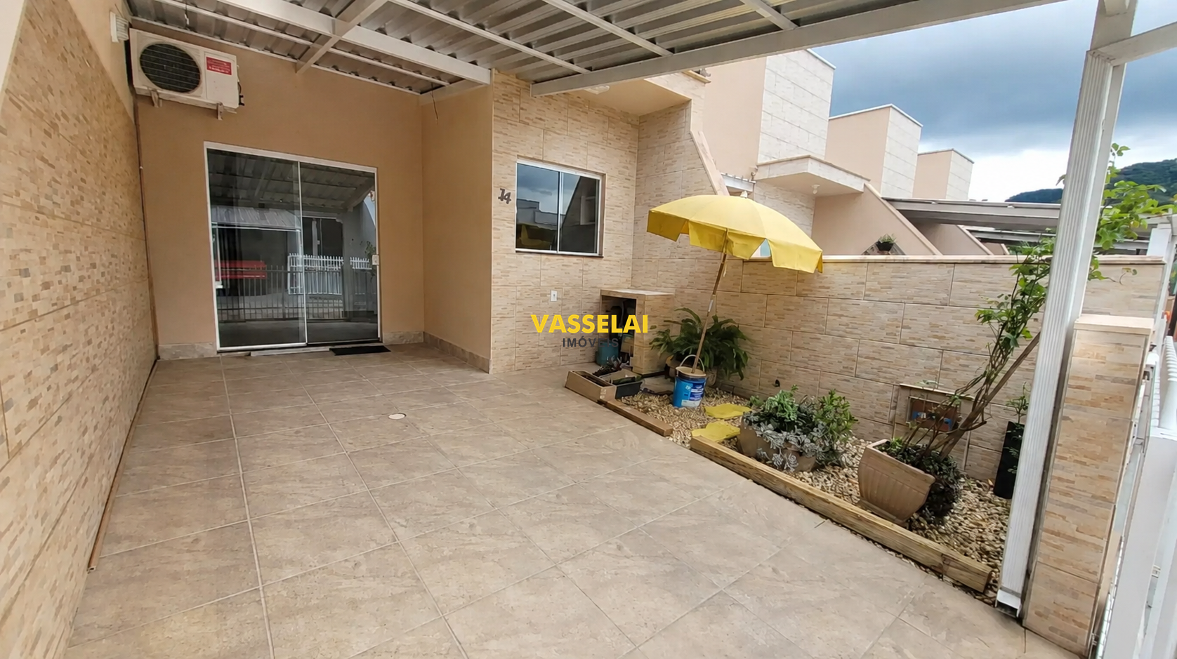 Casa à venda no Fundo Canoas: 