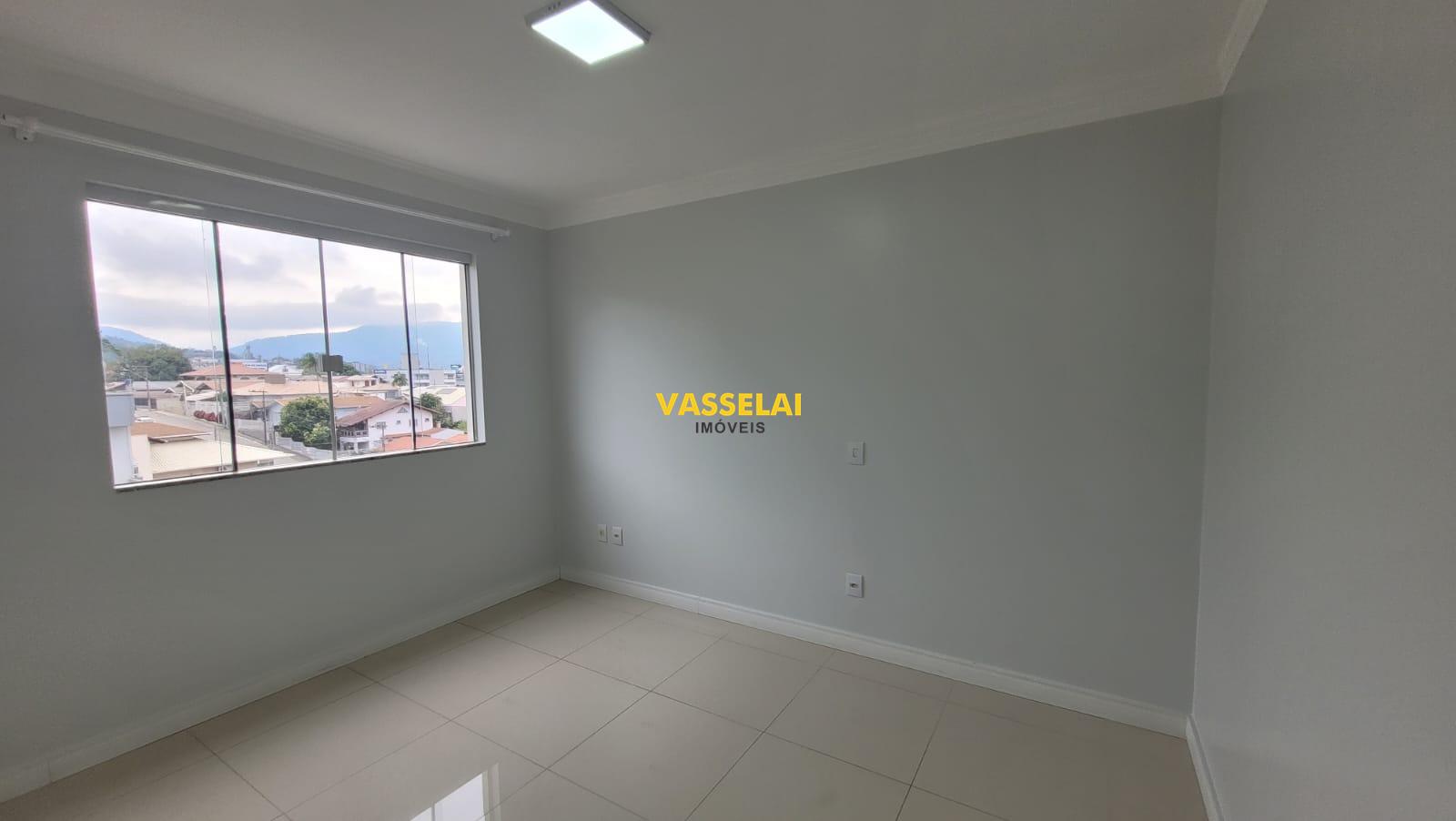 Apartamento para aluguel no Canta Galo: 