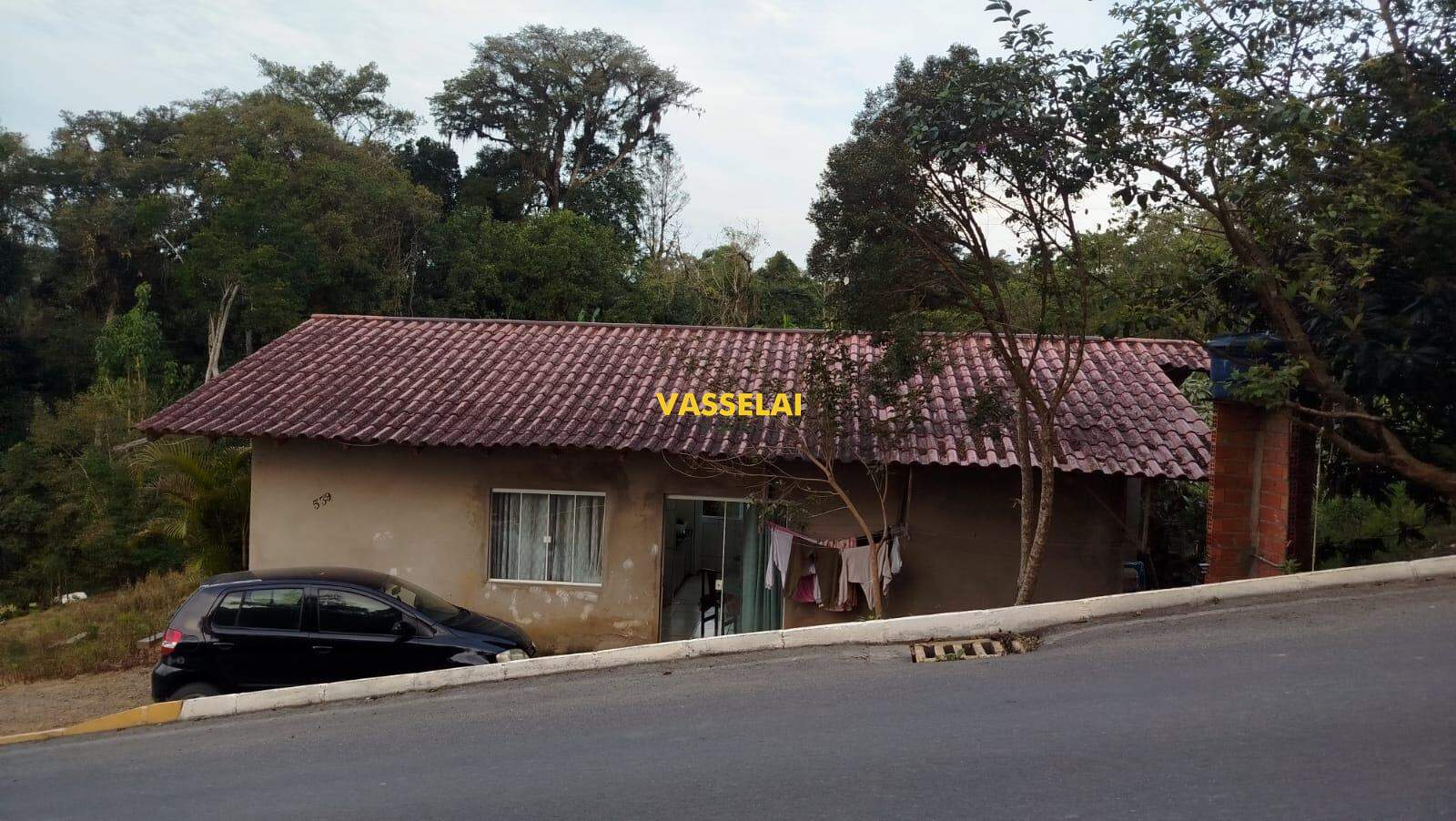 Casa à venda no Fundo Canoas: 
