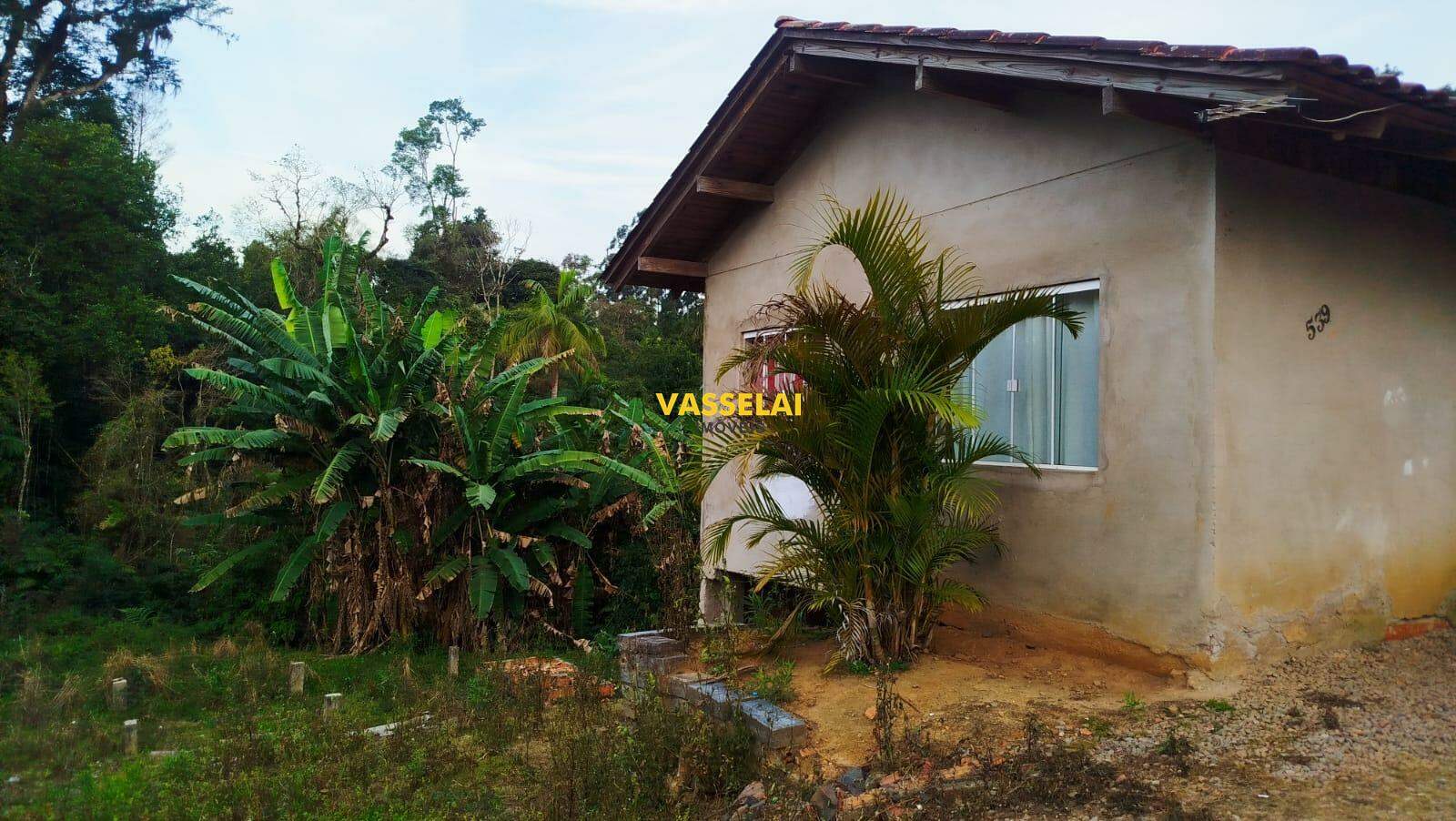 Casa à venda no Fundo Canoas: 