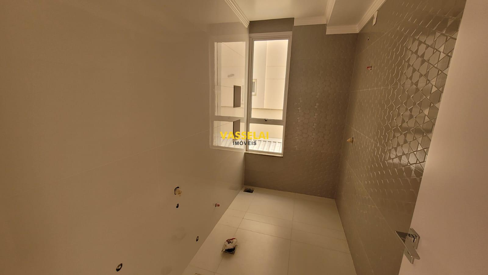 Apartamento à venda no Jardim América: 