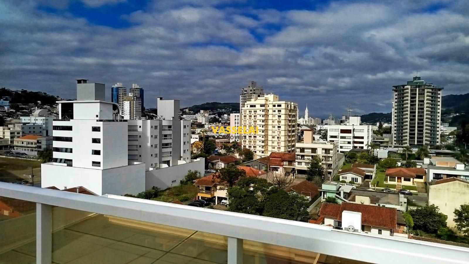 Apartamento à venda no Jardim América: 