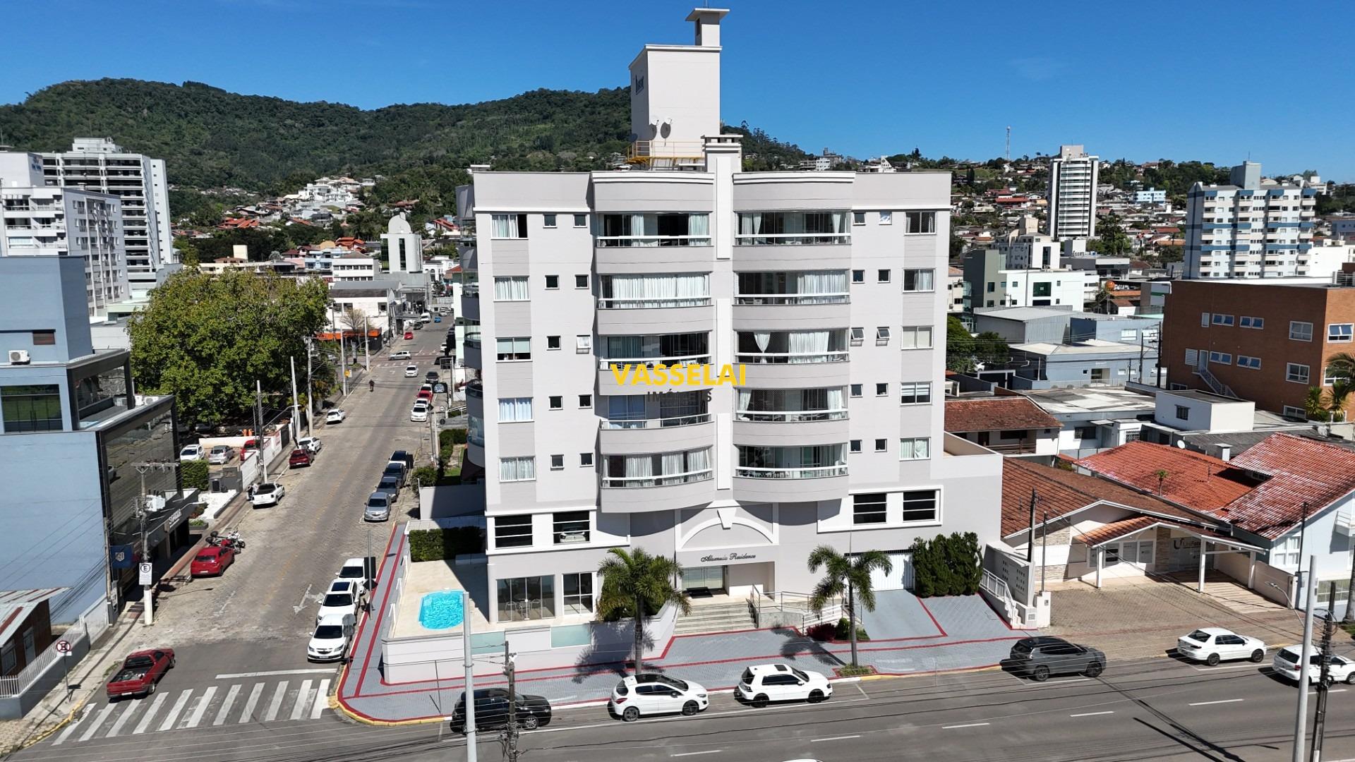 Apartamento para aluguel no Jardim América: 