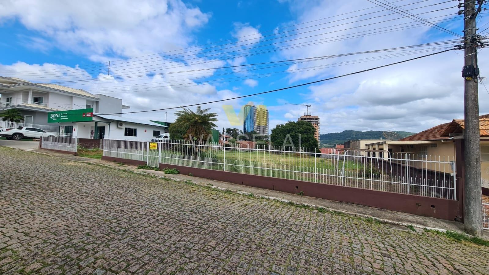 Terreno à venda no Centro: WhatsApp Image 2022-02-02 at 15.19.29 (4).jpeg