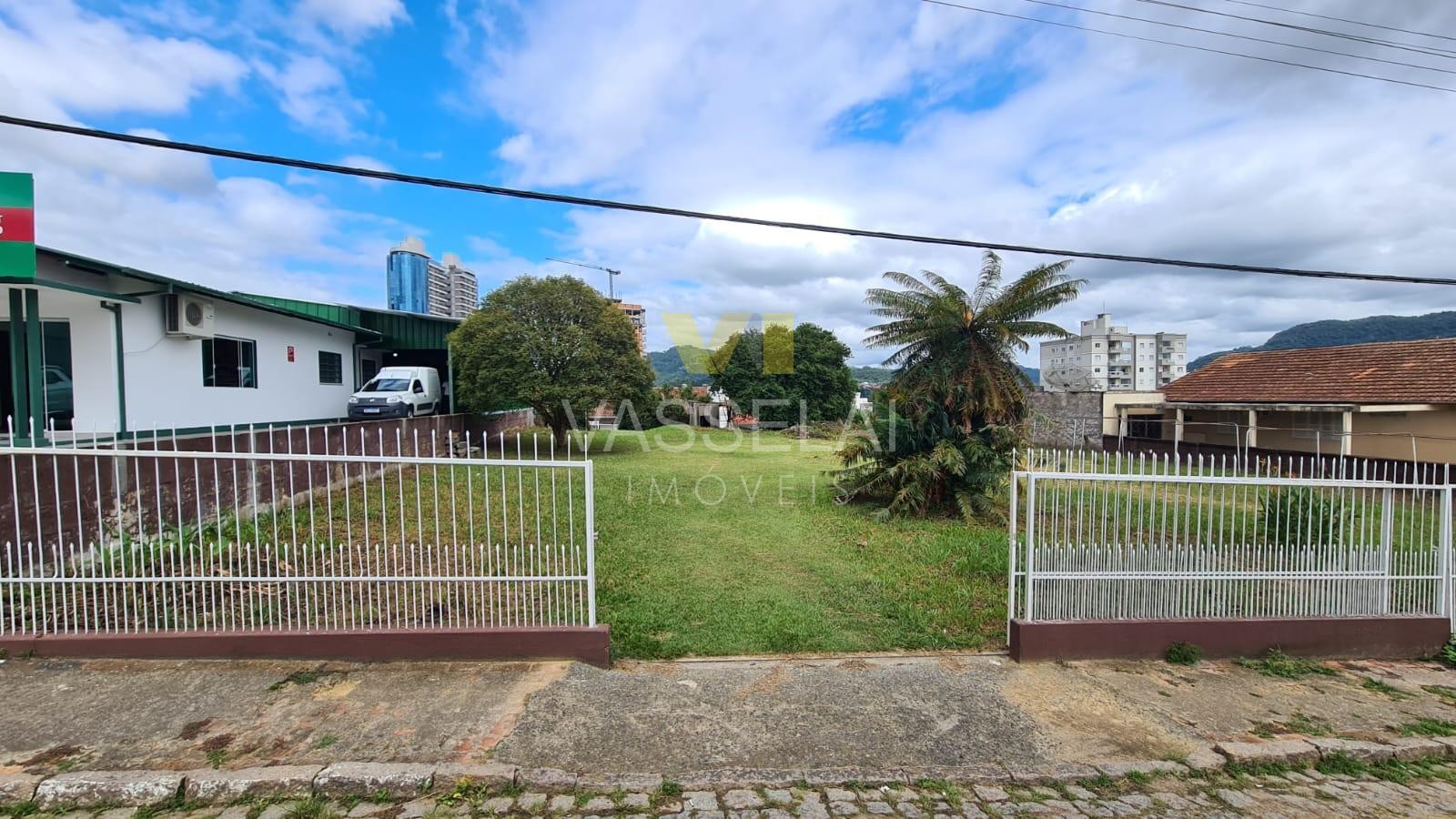 Terreno à venda no Centro: WhatsApp Image 2022-02-02 at 15.19.29 (3).jpeg