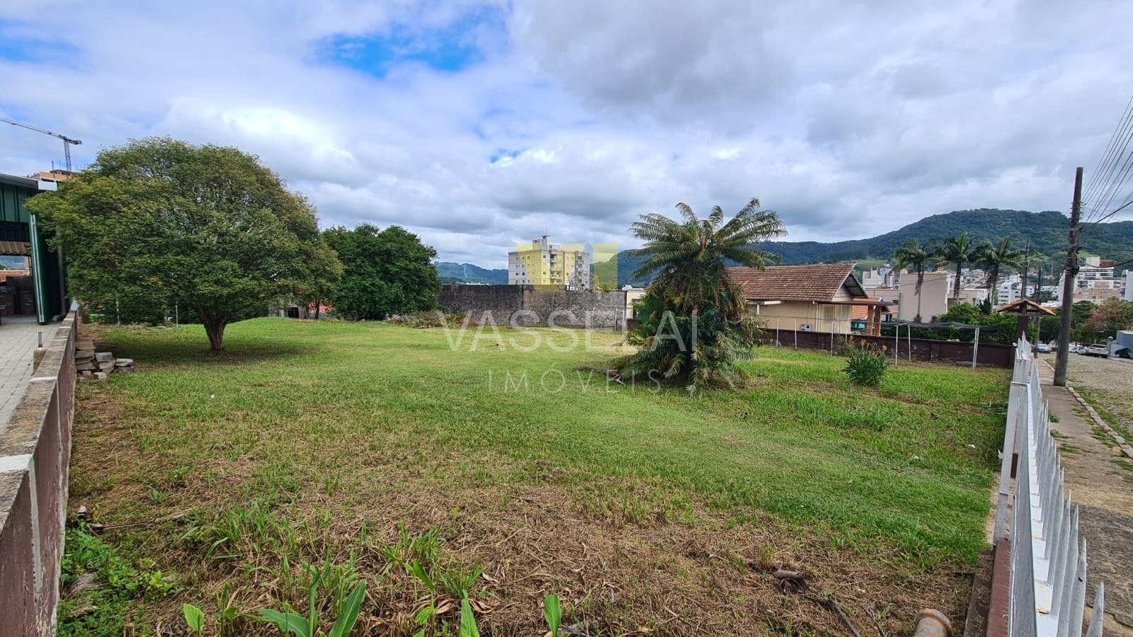 Terreno à venda no Centro: WhatsApp Image 2022-02-02 at 15.19.29 (1).jpeg