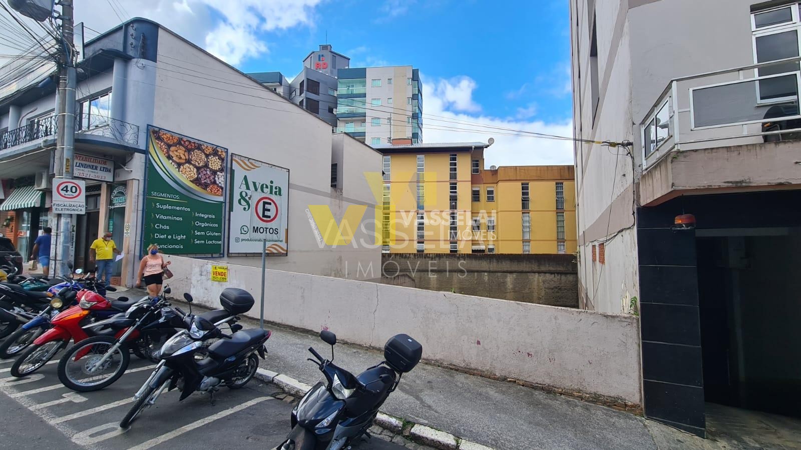 Terreno à venda no Centro: WhatsApp Image 2022-02-02 at 15.19.31 (1).jpeg