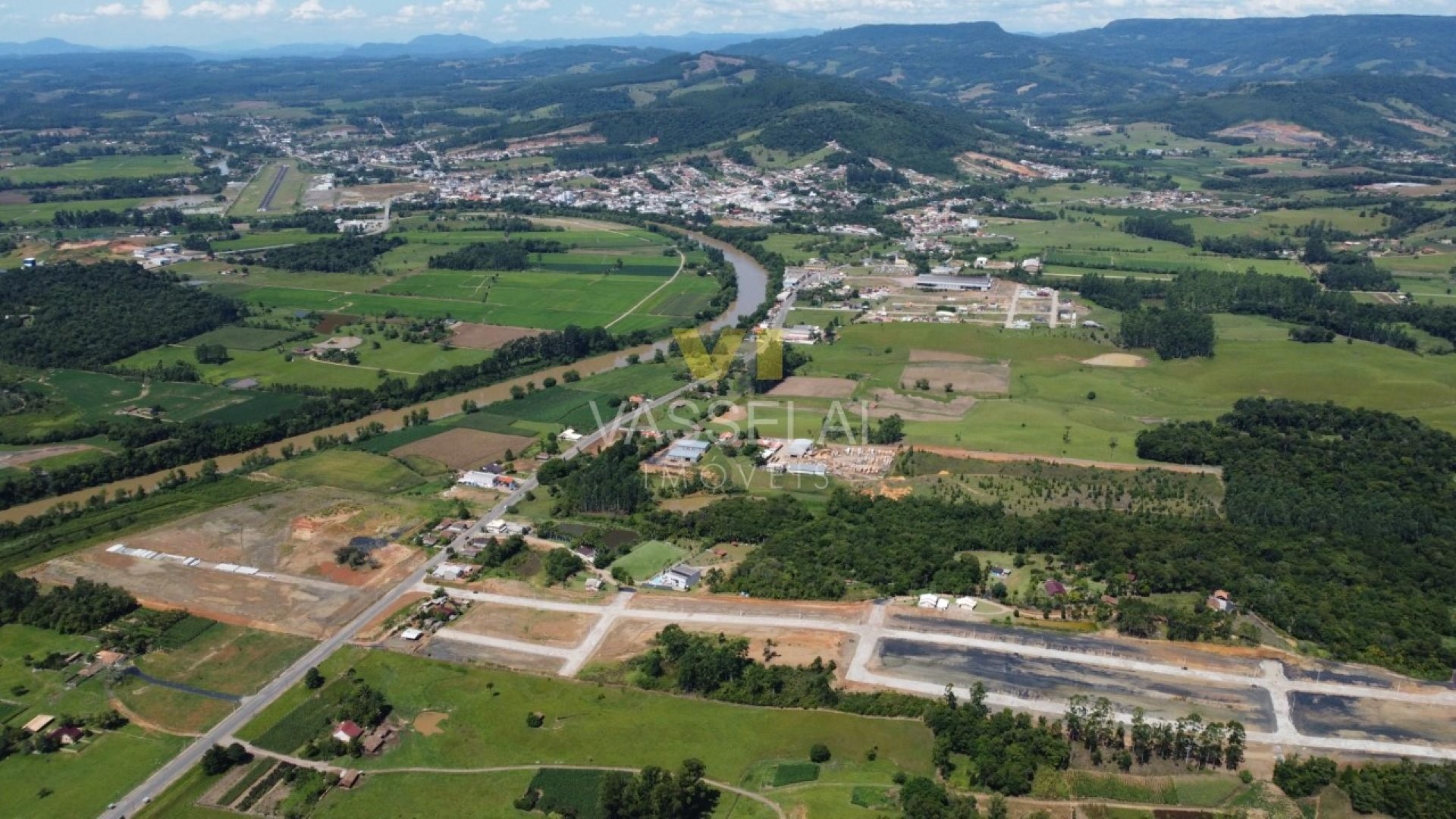 Terreno à venda no Pioneiros: 10.jpeg