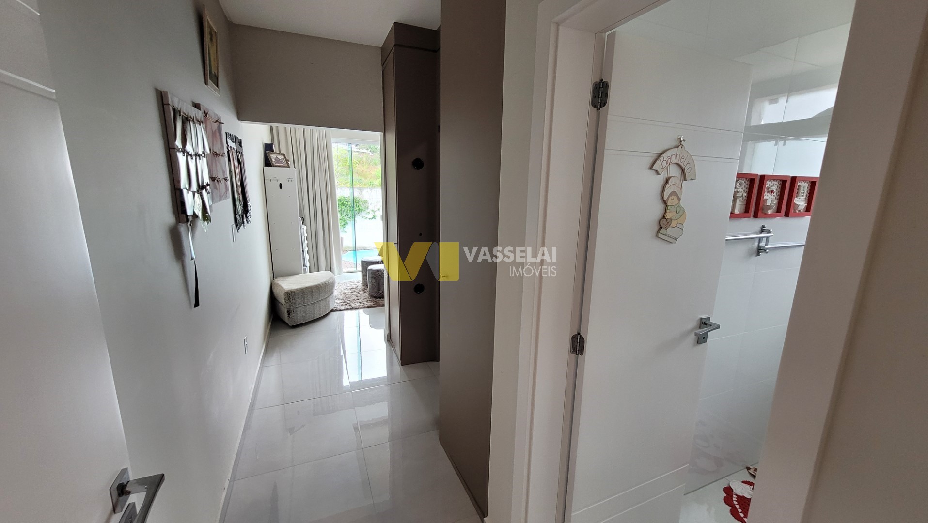 Casa à venda no Fundo Canoas: 26.jpg