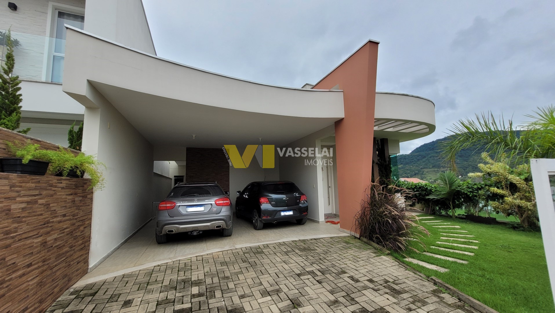 Casa à venda no Fundo Canoas: 35.1.jpg