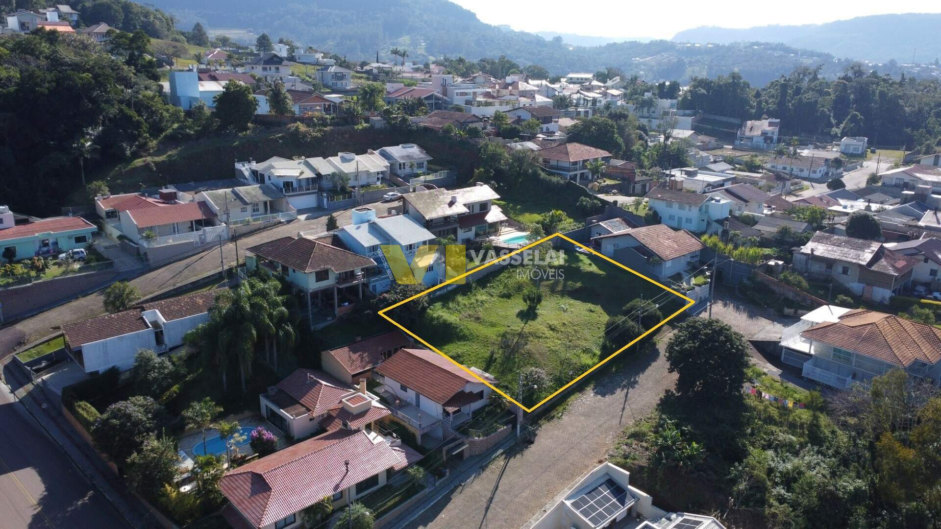 Terreno à venda no Sumaré: 8.JPG