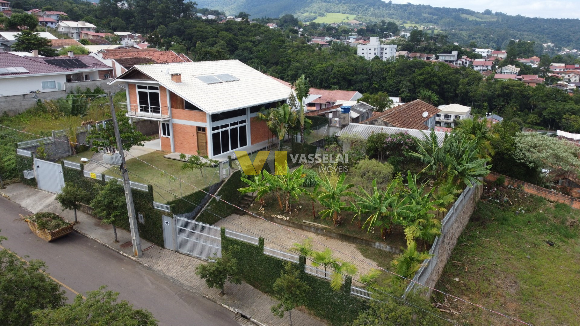 Casa à venda no Laranjeiras: 1.JPG