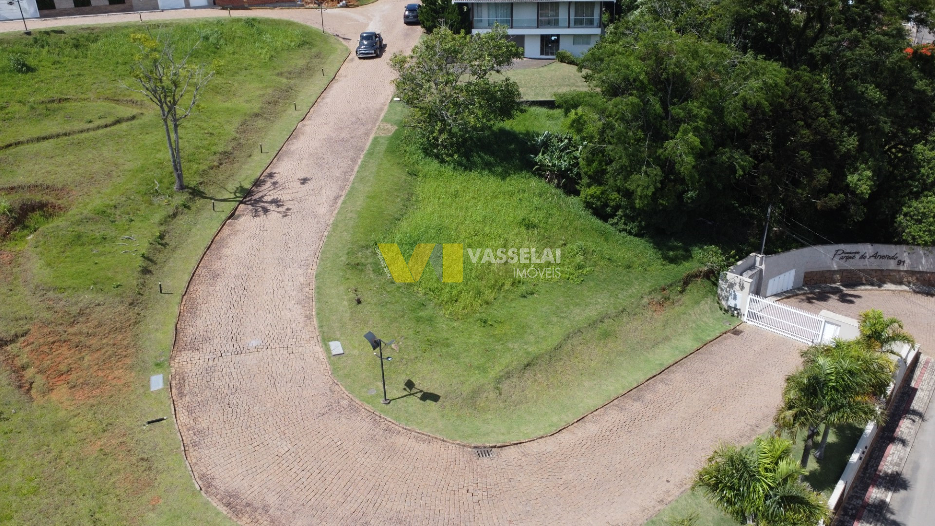 Terreno à venda no Budag: 3.JPG