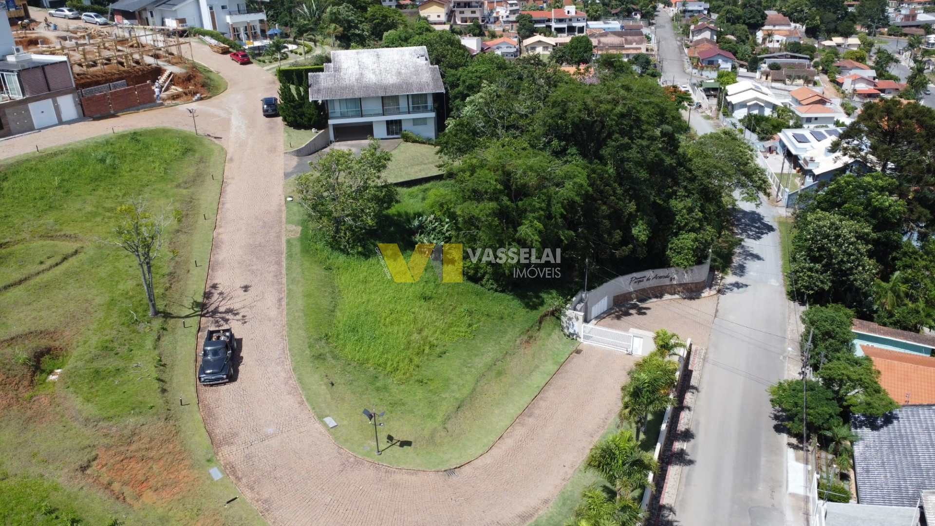 Terreno à venda no Budag: 4.1.JPG