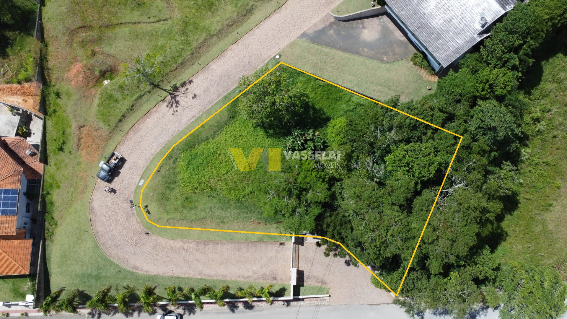 Terreno à venda no Budag: 8.JPG