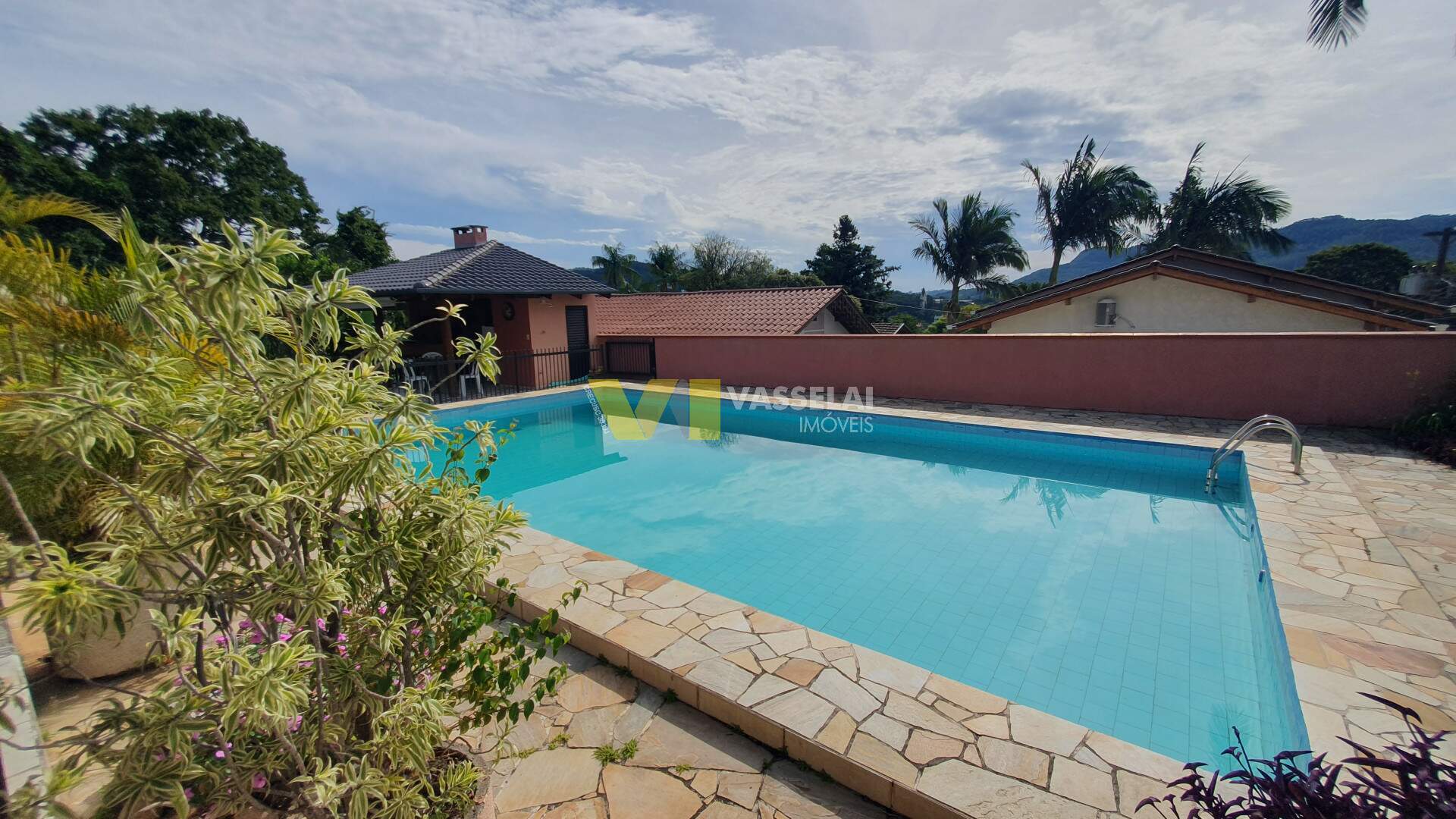 Casa à venda no Eugênio Schneider: 29.jpg
