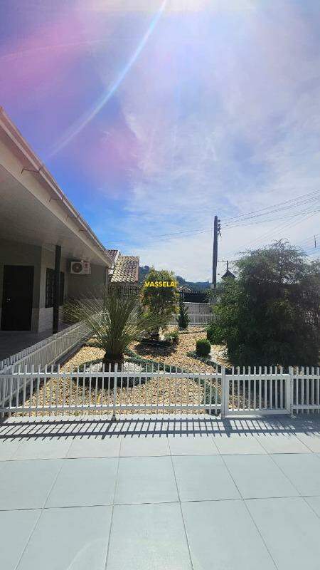 Casa à venda no Barragem: 